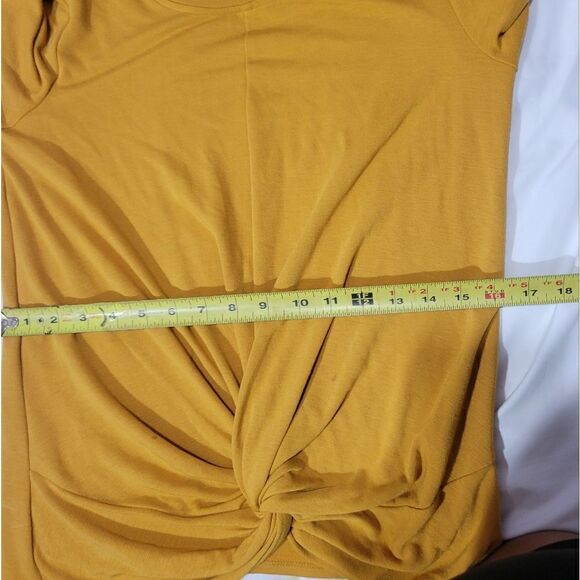 Cable and gauge front knot blouse - Picture 7 of 9